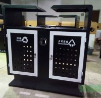 分類垃圾桶廠家定制鋼板沖孔垃圾桶,發(fā)貨于西安景區(qū)