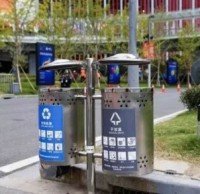 第二屆進博會召開在即,近4000個分類垃圾桶“上崗”